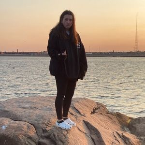 Meet your Posher, Madison